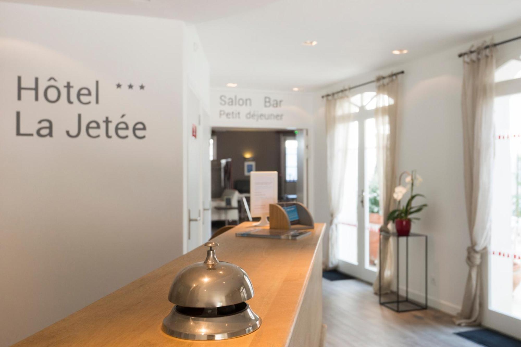 Hôtel La Jetée Saint-Martin-de-Ré Exterior foto